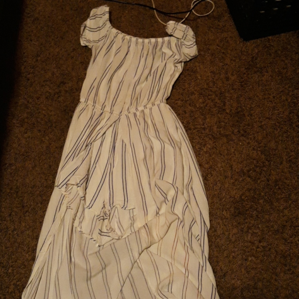 Short dress